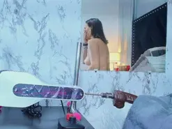 Amateur Live Sex Cam of Maraa_X
