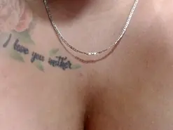 Amateur Free Live Porn of veryhotanal