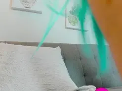 Amateur Live Sex of mia_hrpr