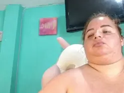 Amateur Nude Webcam of lexxy_bbw_