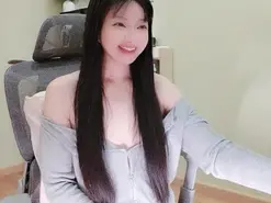 Amateur Watch Live Sex Cams of nery_asian