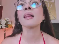 Amateur Free Porn Cam of AndraCyrus