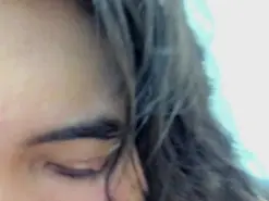 Amateur Sex Chat of miss_eylens