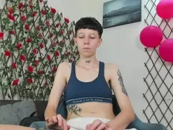 Amateur Live Sex Cam of LiamBrown