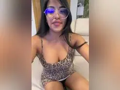 Amateur Live Porn of ReinalatinaReal