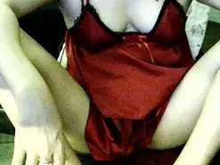 Amateur Nude Webcam of Sexygirl33x