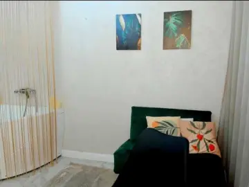 Bongacams Live Sex of HoneyGlow