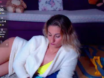 Bongacams Watch Live Sex Cams of CassieSpell