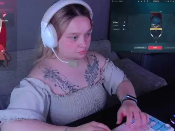 Bongacams Free Live Porn of AlinaAdams