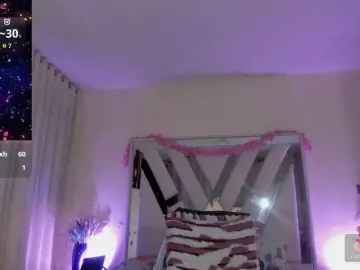 Bongacams Watch Live Sex Cams of cristal-laurentt