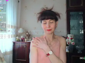 Bongacams Watch Live Sex Cams of caroliiine