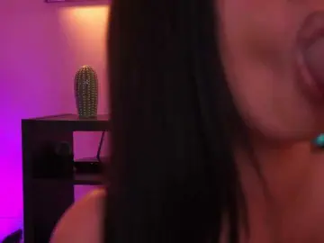 Bongacams Live Porn of OlyviaDelight