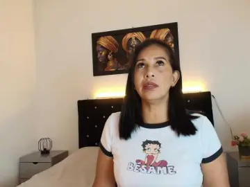 Bongacams Live Sex Cam of Shanon-mature