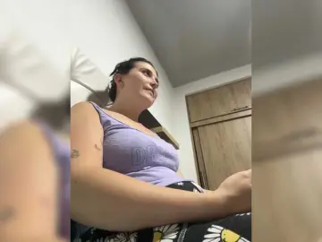 Bongacams Sex Cam of karlacortes1