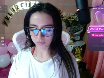 Bongacams Watch Live Sex Cams of Maggie-Fox
