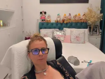 Bongacams Watch Live Sex Cams of SalomeJade