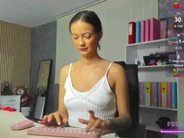 Bongacams Watch Live Sex Cams of EvaNoelleX
