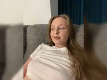 Bongacams Best live sex cam show of PeachPie