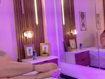 Bongacams Private Sex Chat of Maia-Foxx