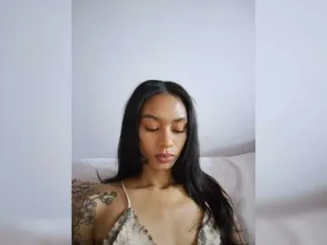 Bongacams Free Live Porn of Leaberry