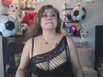 Bongacams Live Sex Cam of missrosariostepmoan