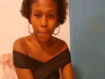 Bongacams Free Live Porn of Zinah1