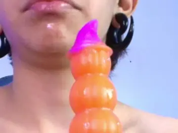 Bongacams Live Sex Cam of Nikkenyx