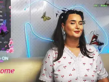 Bongacams Best live sex cam show of WickedButShy