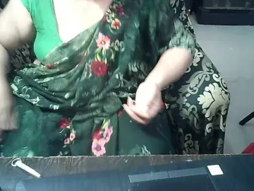 Bongacams Best live sex cam show of Indianbhabhimilf40