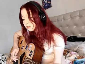 Bongacams Best Webcam of emoemily