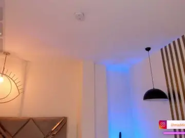 Bongacams Adult Webcam of MaddisonCollins