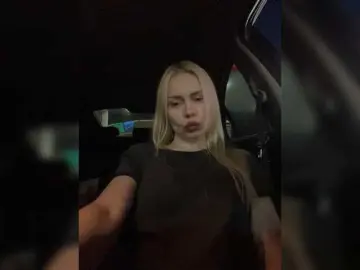 Bongacams Free Porn Cam of -SexyMilf-