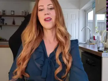 Bongacams Free Live Porn of stripmequick