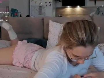 Bongacams Watch Live Sex Cams of Girlalonehome