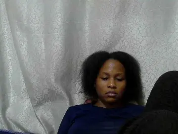Bongacams Watch Live Sex Cams of Caroldoly