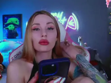 Bongacams Nude Webcam of MySweetAlice