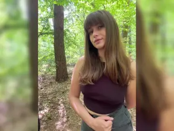 Bongacams Watch Live Sex Cams of Cherry-viking98
