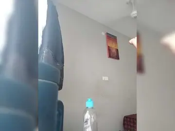 Bongacams Sex Cam of Camdolie