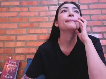 Bongacams Watch Live Sex Cams of AuraLee
