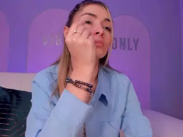 Bongacams Free Porn Cam of StacyWoods