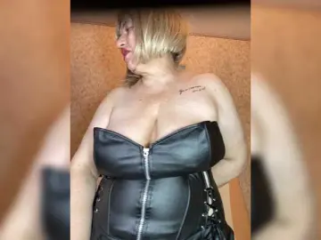 Bongacams Adult Webcams of SVETIKBOMBOCHKA