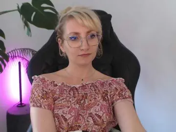 Bongacams Live Sex of CinderellaMoon