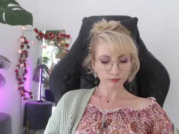 Bongacams Live Sex of CinderellaMoon