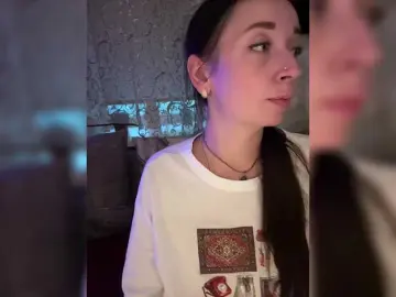 Bongacams Watch Live Sex Cams of AureliyXXX