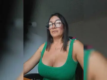 Bongacams Live Sex Cam of natylusexy