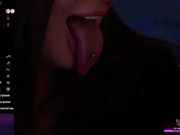 Bongacams Free Porn Cam of AliceOfWonders