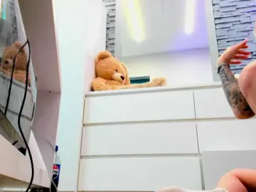 Bongacams Best live sex cam show of Reina-Cummings