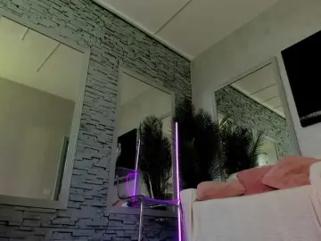 Bongacams Best live sex cam show of Reina-Cummings