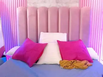 Bongacams Best live sex cam show of ArianaRougee