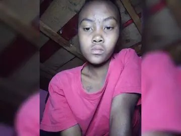 Bongacams Free Live Porn of Stella11